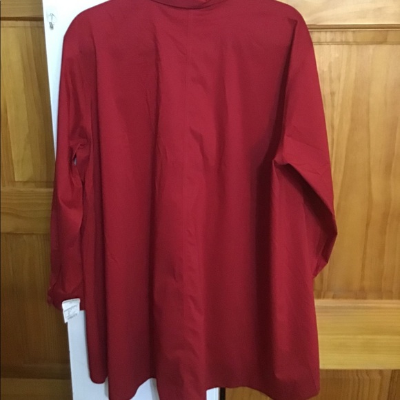 🚫💲OLD LOCALLY🚫 Hi-Lo Plus button down - Picture 3 of 6